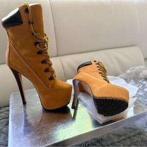 ZIGI girl Camel Heeled Boots with Black Accents